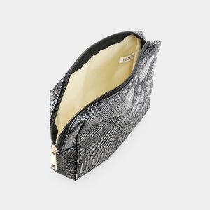 SHINY CROCODILE PATTERN POUCH